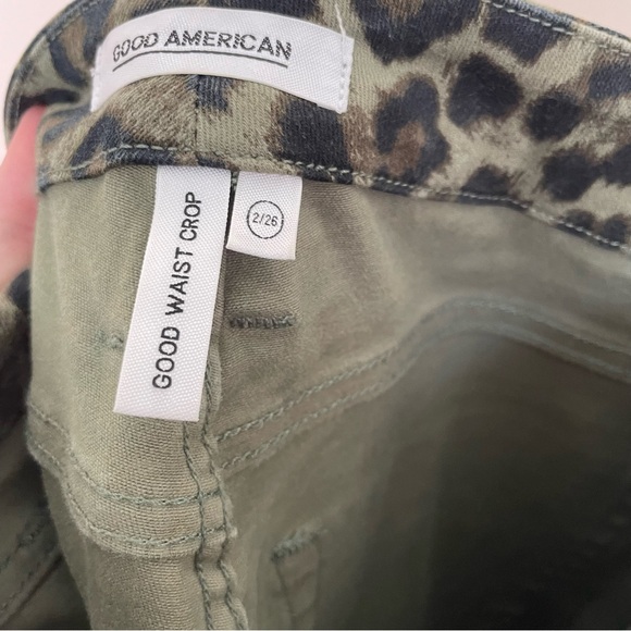 Good American Good Waist Crop Skinny Jeans in Sage Green Leopard Print Size 2/26 - Picture 7 of 7